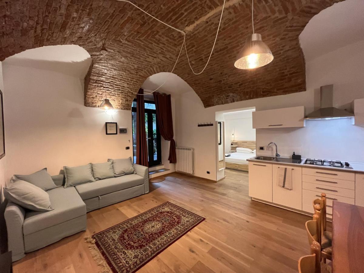 Suite The Brick - Host By Traveller'S Nest Торино Екстериор снимка